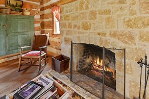 Ab Butler Marshall Creek Suite 1 Bedroom Cabin by RedAwning