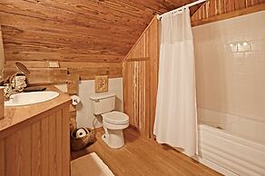Ab Butler Marshall Creek Suite 1 Bedroom Cabin by RedAwning