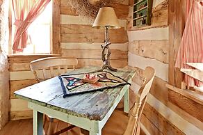 Ab Butler Marshall Creek Suite 1 Bedroom Cabin by RedAwning