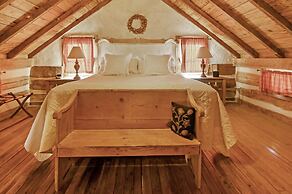 Ab Butler Marshall Creek Suite 1 Bedroom Cabin by RedAwning