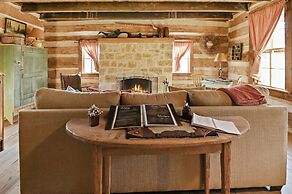 Ab Butler Marshall Creek Suite 1 Bedroom Cabin by RedAwning