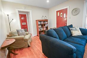 Das Mueller Guest Haus 3 Bedroom Home by RedAwning