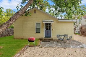 Das Bierschwale Gastehaus 2 Bedroom Home by RedAwning