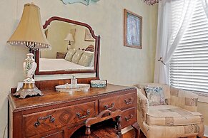 Das Bierschwale Gastehaus 2 Bedroom Home by RedAwning