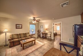 Annette's At Waldrip 1 Bedroom Cottage by RedAwning