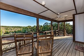 Appian Way - Provence Studio Bedroom Cottage by RedAwning