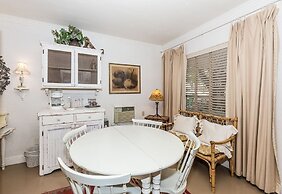 Binky's Summer Afternoon Studio Bedroom Cottage by RedAwning