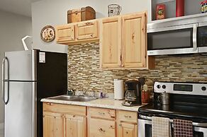 Far View Gasthaus 2 Bedroom Apts by RedAwning