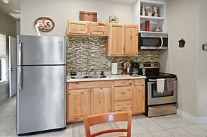 Far View Gasthaus 2 Bedroom Apts by RedAwning