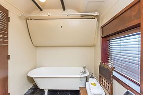 1894 Private Pullman Palace Ca 1 Bedroom Apts by Redawning