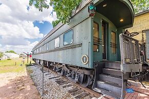 1894 Private Pullman Palace Ca 1 Bedroom Apts by Redawning