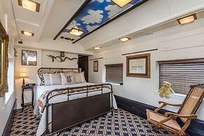 1894 Private Pullman Palace Ca 1 Bedroom Apts by Redawning