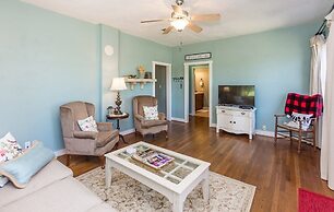 Beverly Haus Aka Dippel Haus 2 Bedroom Home by RedAwning