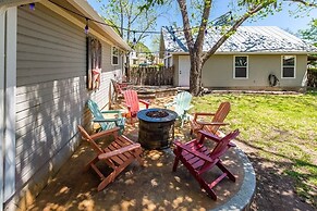 Beverly Haus Aka Dippel Haus 2 Bedroom Home by RedAwning