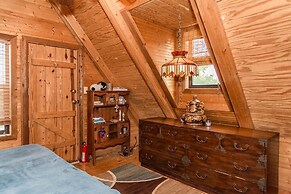 Hidden Rock Ranch 3 Bedroom Cabin by Redawning