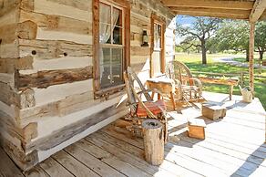 Ab Butler - Both Suites 2 Bedroom Cabin by RedAwning