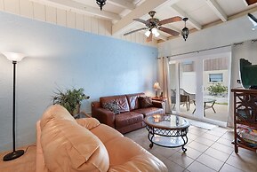 Island Gem A 2 Bedroom Villa by RedAwning