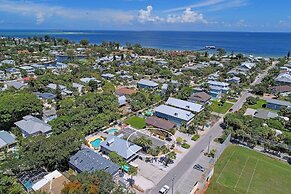 Island Gem A 2 Bedroom Villa by RedAwning