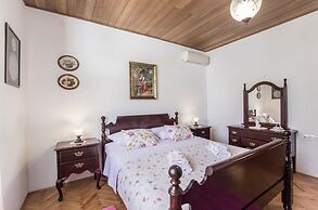 Holiday Home Villa Spilla