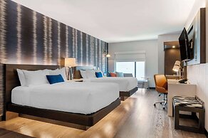 Cambria Hotel Detroit Downtown