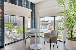 Cambria Hotel Detroit Downtown