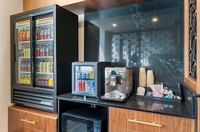 Cambria Hotel Detroit Downtown