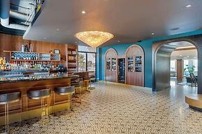 Cambria Hotel Detroit Downtown