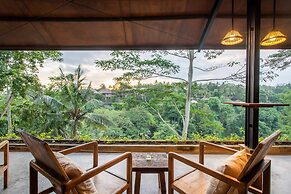 Exceptional 2 BR Suites in Ubud Hidden Gem