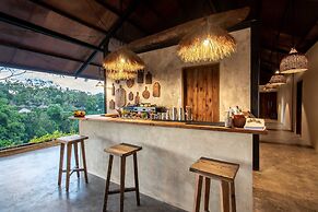 Exceptional 2 BR Suites in Ubud Hidden Gem