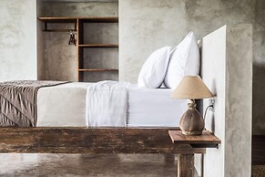 Exceptional 2 BR Suites in Ubud Hidden Gem