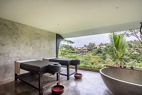 Exceptional 2 BR Suites in Ubud Hidden Gem