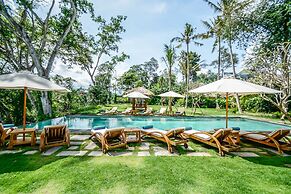 Exceptional 2 BR Suites in Ubud Hidden Gem