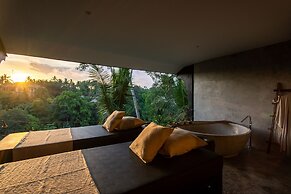 Exceptional 2 BR Suites in Ubud Hidden Gem