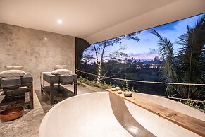 Exceptional 2 BR Suites in Ubud Hidden Gem