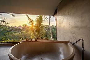 Exceptional 2 BR Suites in Ubud Hidden Gem