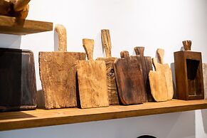 Exceptional 2 BR Suites in Ubud Hidden Gem