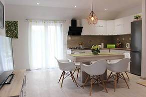 Holiday Home Ela