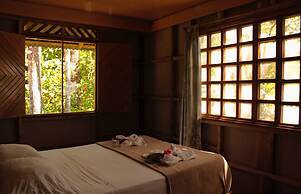 La Casita Bungalow Equipped Cabin With Garden View Near to the Beach