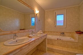 Elessa - Gerani Villas With Private Pool