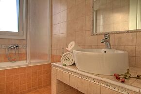 Chloe - Gerani Villas With Private Pool