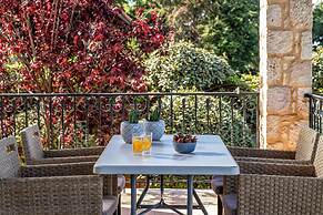 Chloe - Gerani Villas With Private Pool