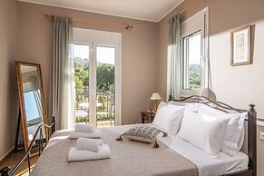 Chloe - Gerani Villas With Private Pool