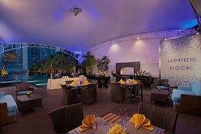 Three Bedroom Apartment, Oakwood Premier Cozmo Jakarta