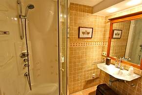 Alcudia Beach Front Villa, Private Indoor Pool