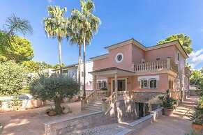 Alcudia Beach Front Villa, Private Indoor Pool