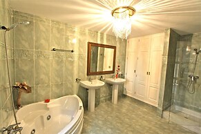 Alcudia Beach Front Villa, Private Indoor Pool