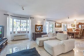 Alcudia Beach Front Villa, Private Indoor Pool