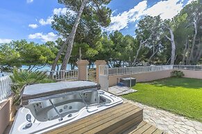 Alcudia Beach Front Villa, Private Indoor Pool