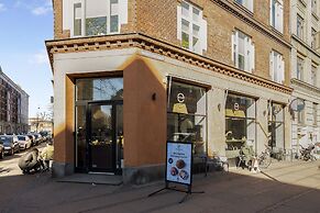 Cozy Two-bedroom Apartment in Copenhagen Osterbro