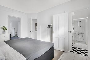 Cozy Two-bedroom Apartment in Copenhagen Osterbro